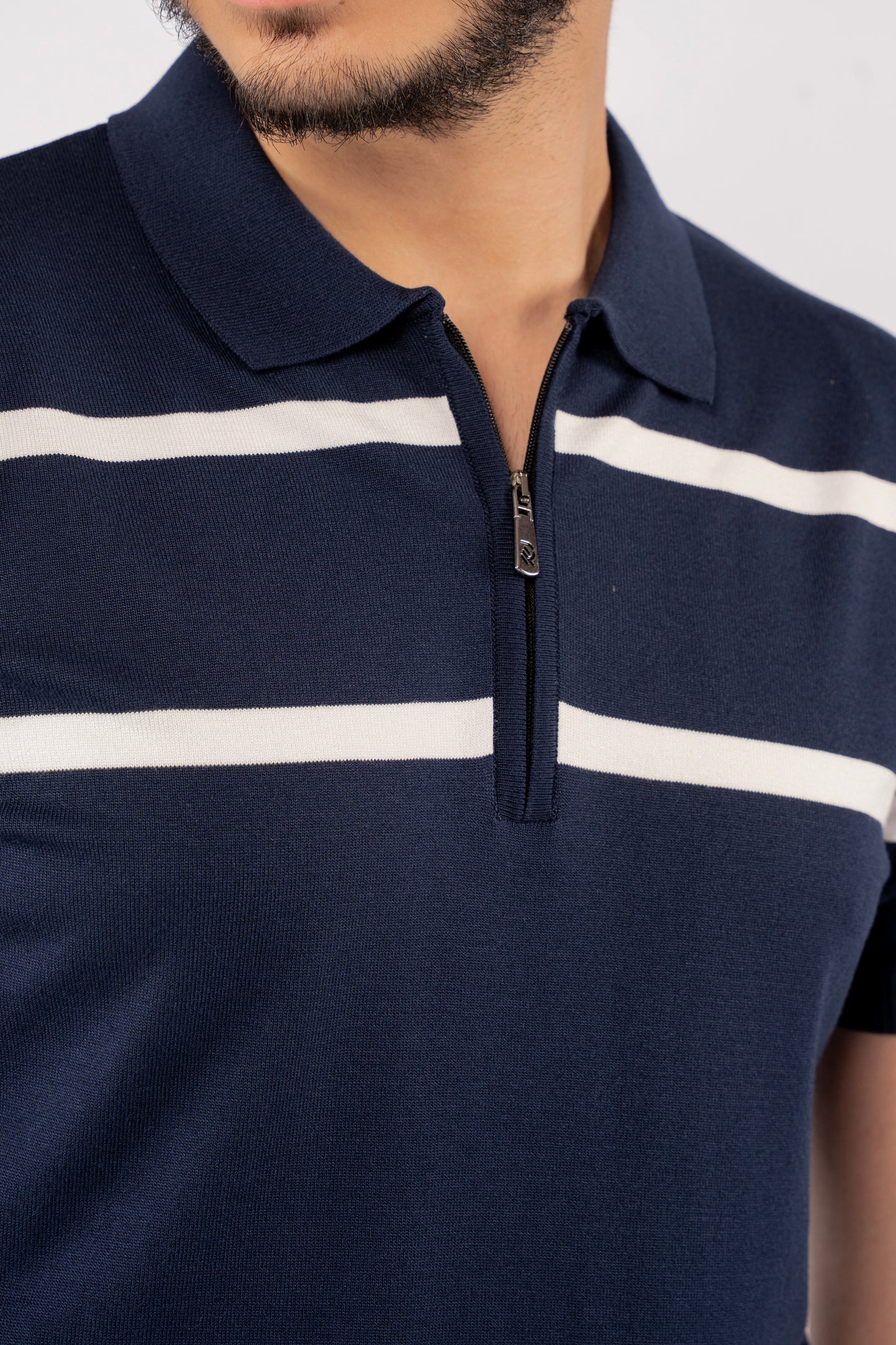 NAVY CASUAL ZIPPER POLO
