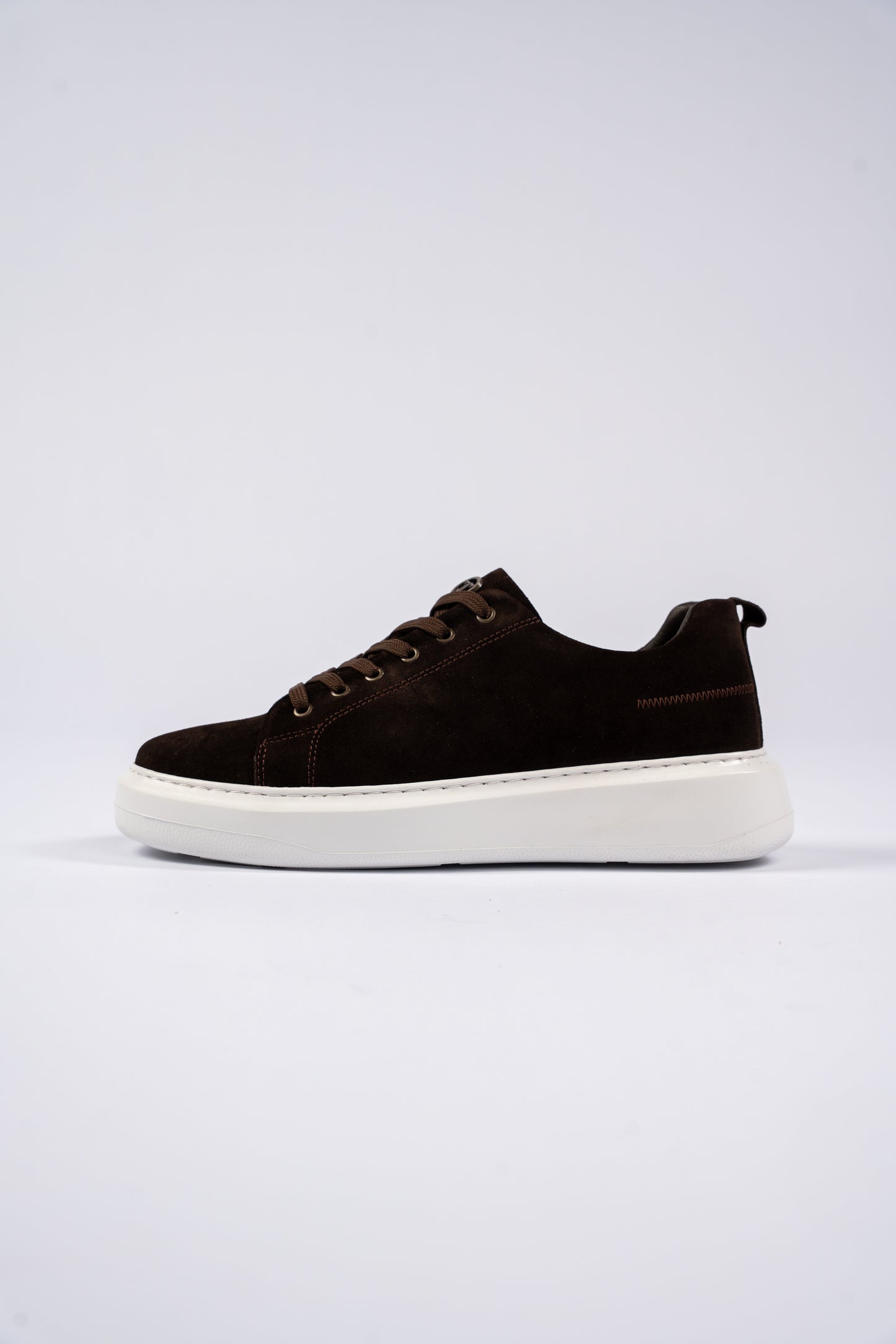 BROWN SUEDE SNEAKER