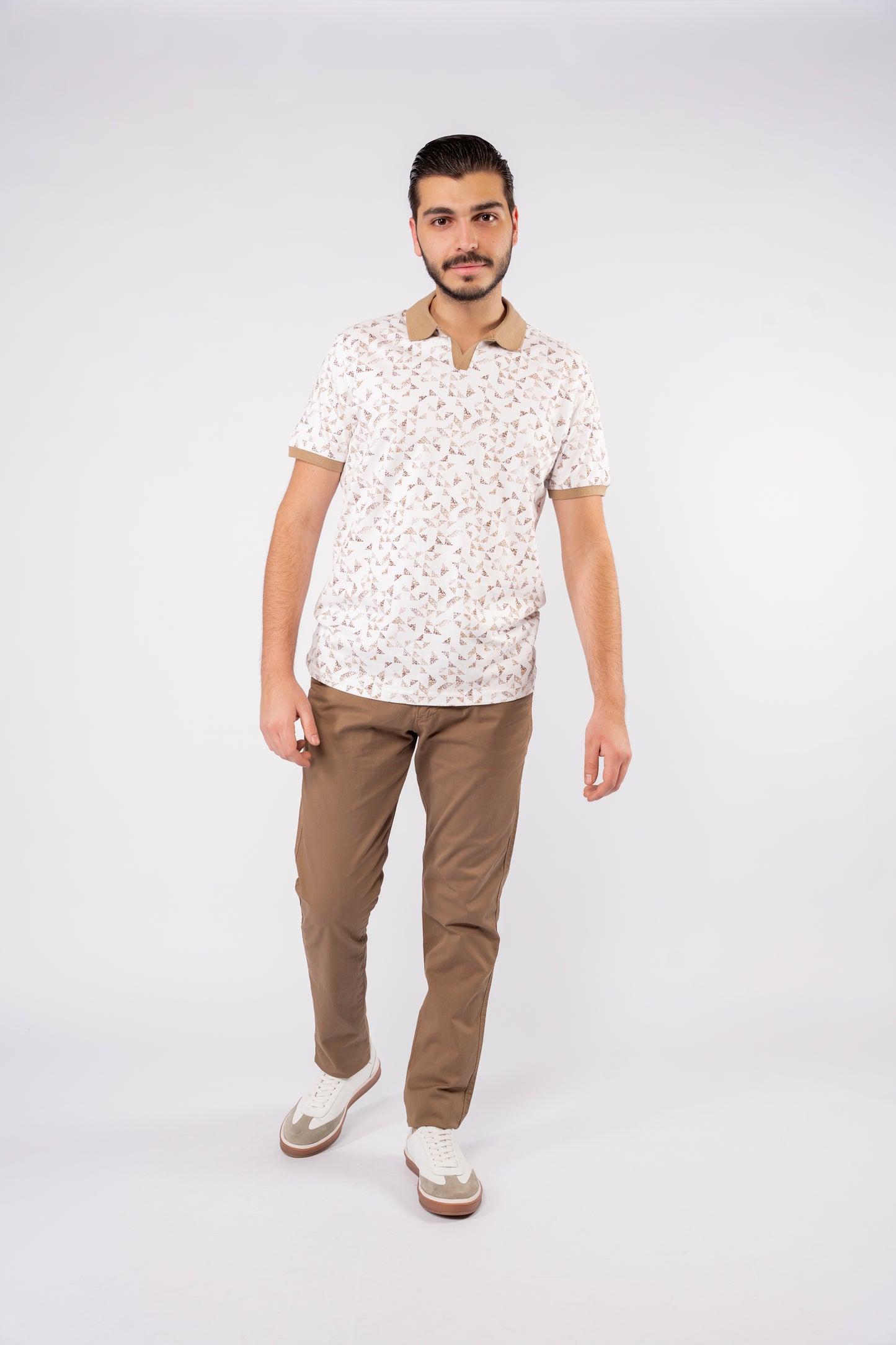 BEIGE GEOMETRICAL POLO