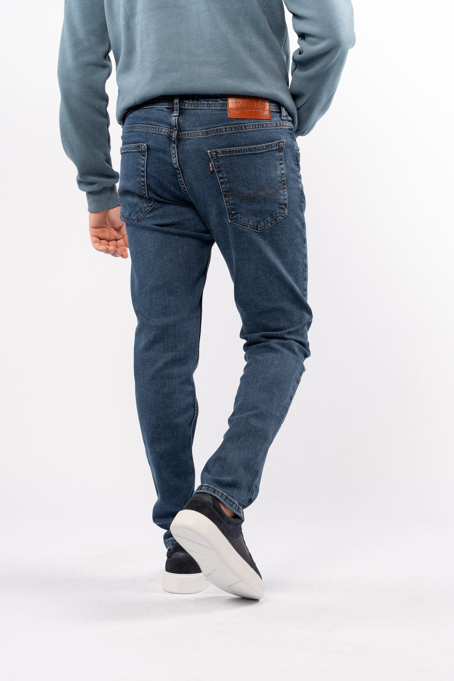 VINTAGE BLUE REGULAR DENIM 1