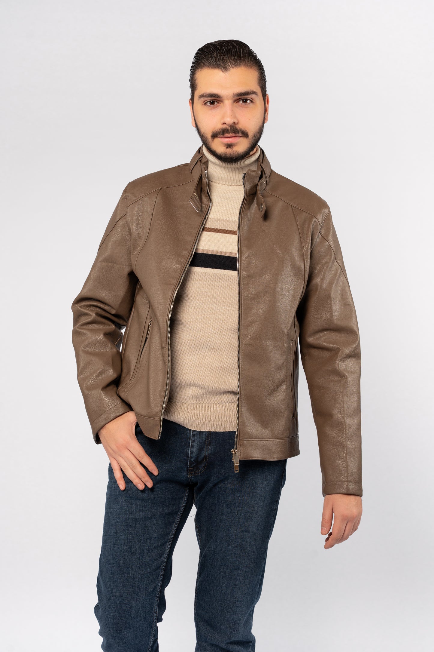 BEIGE CASUAL TURLENECK
