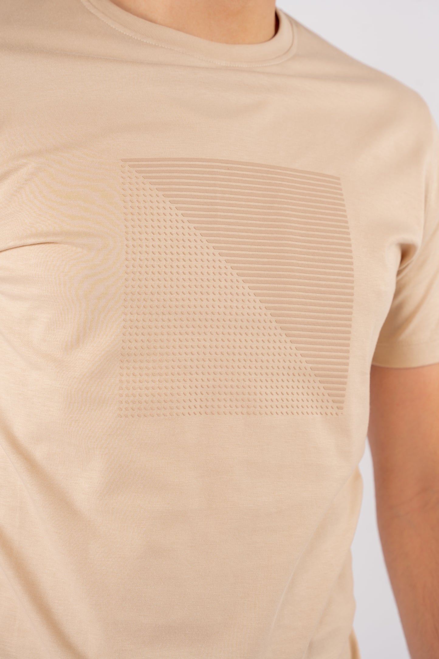 BEIGE PATTERNED TSHIRT