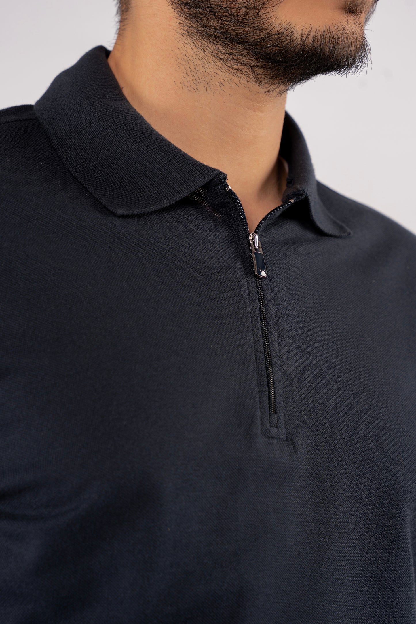 NAVY PIQUET ZIPPER POLO