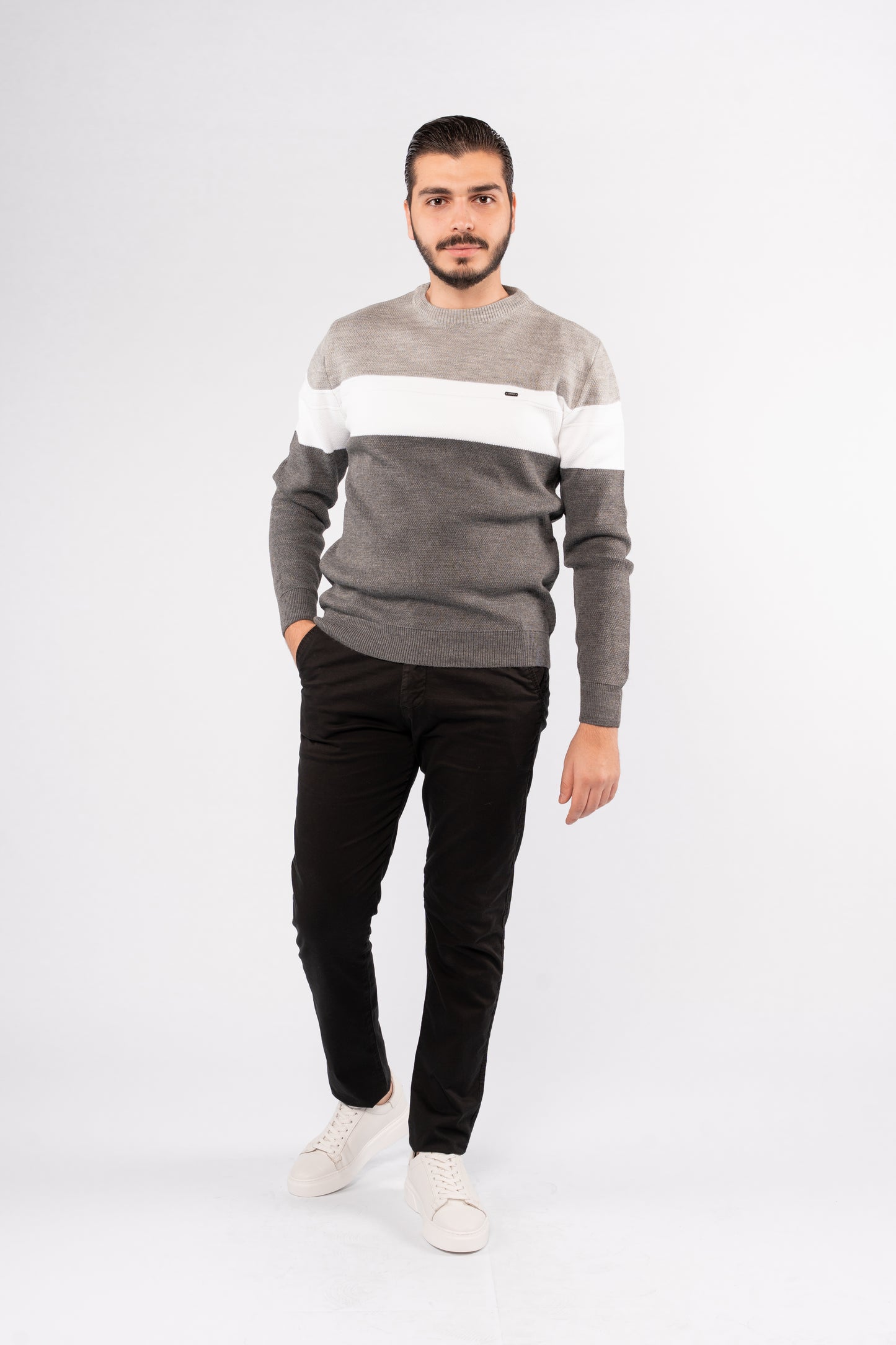 GREY URBAN TRICOLOR SWEATER