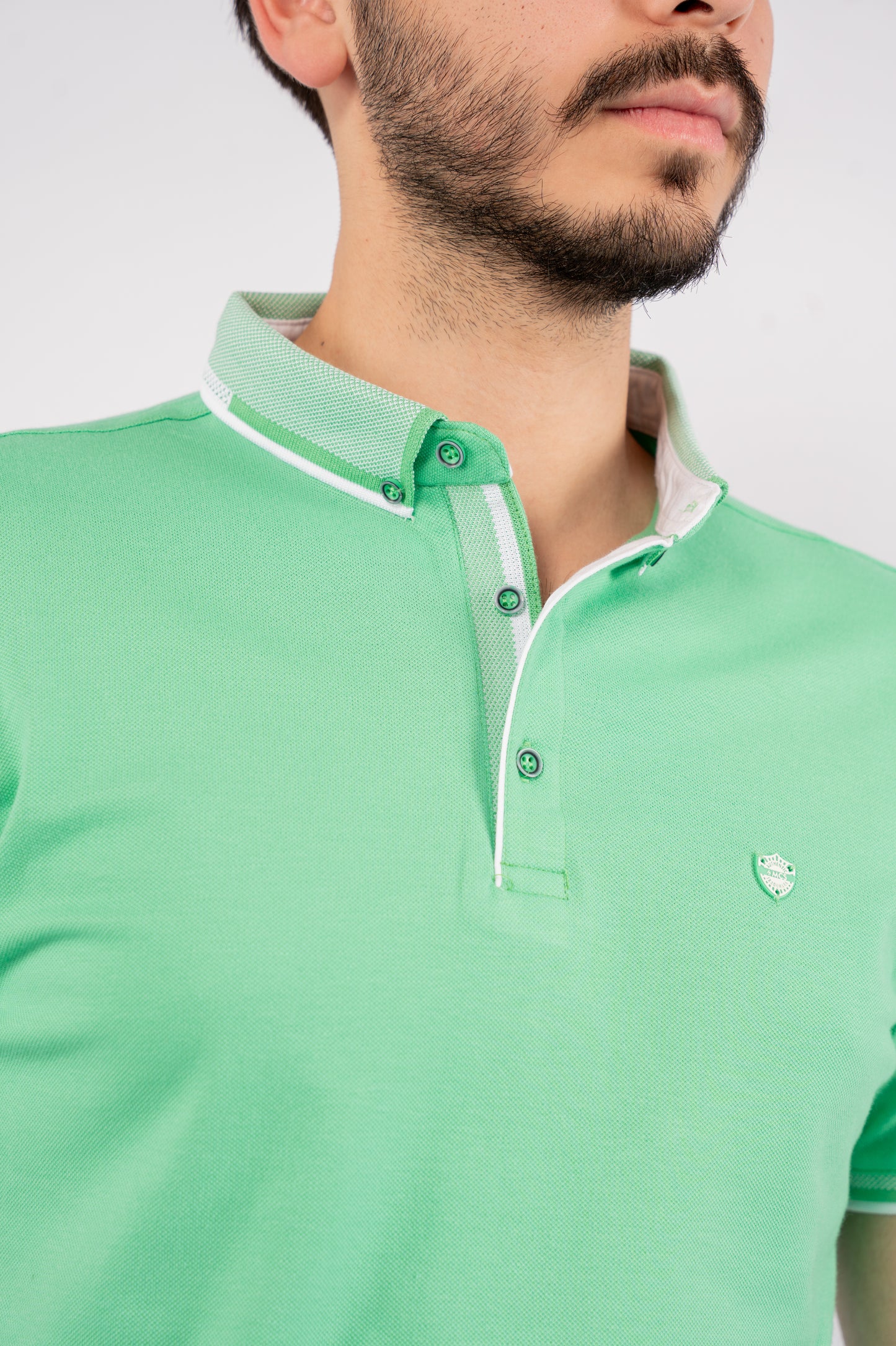 GREEN BUTTON COLLAR POLO