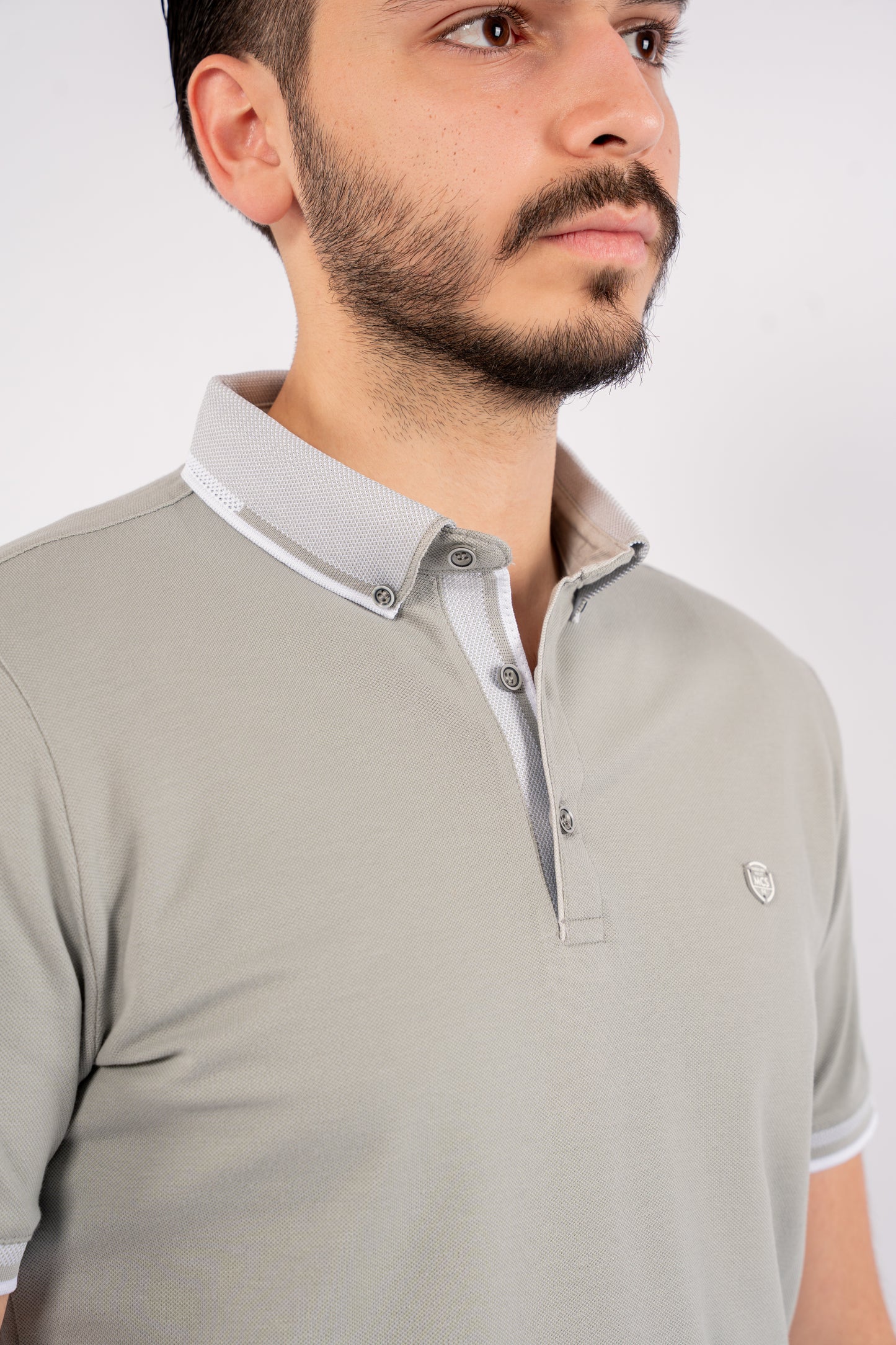 LIGHT GREY BUTTON COLLAR POLO