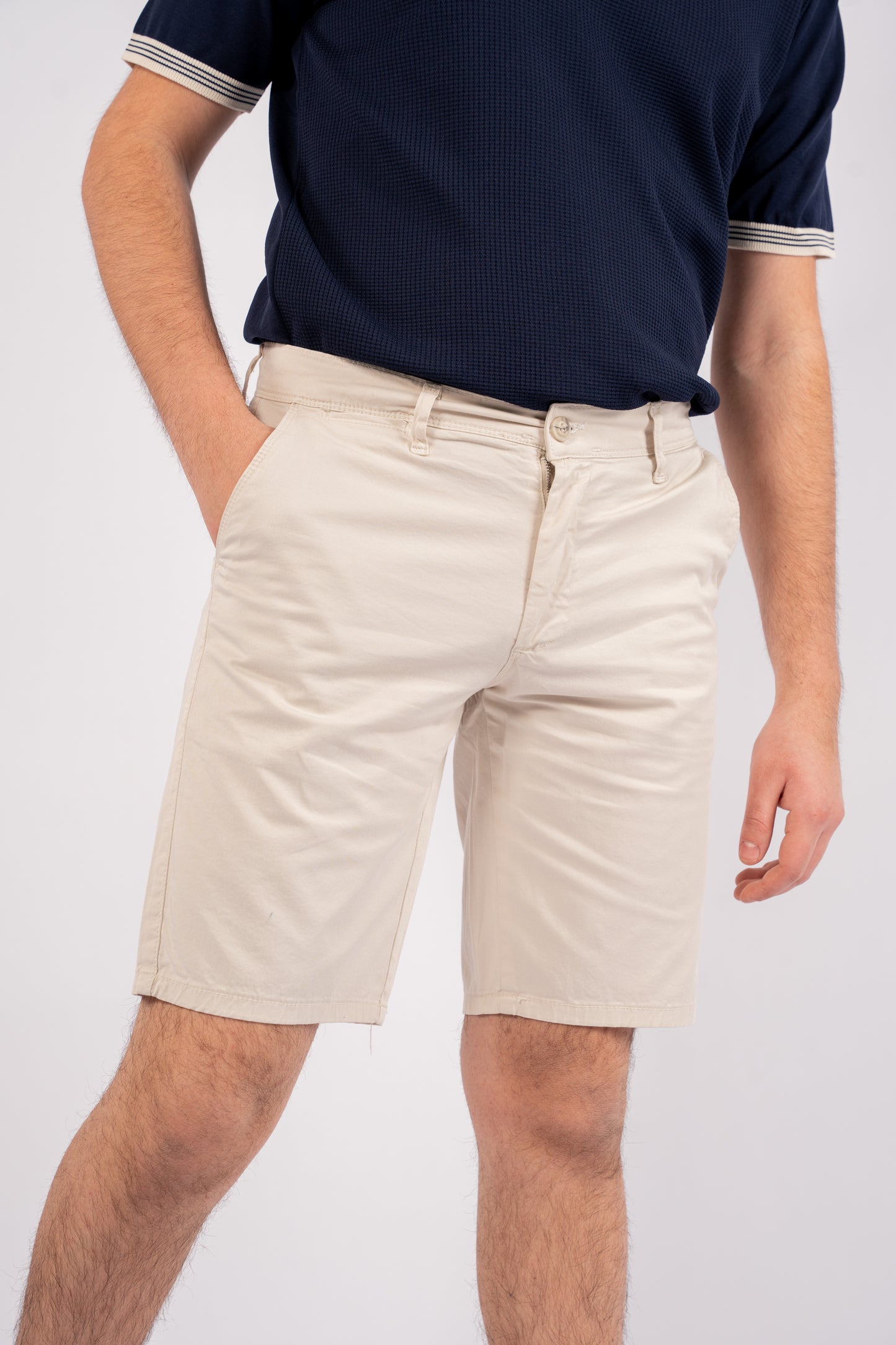 BEIGE CHINO SHORT