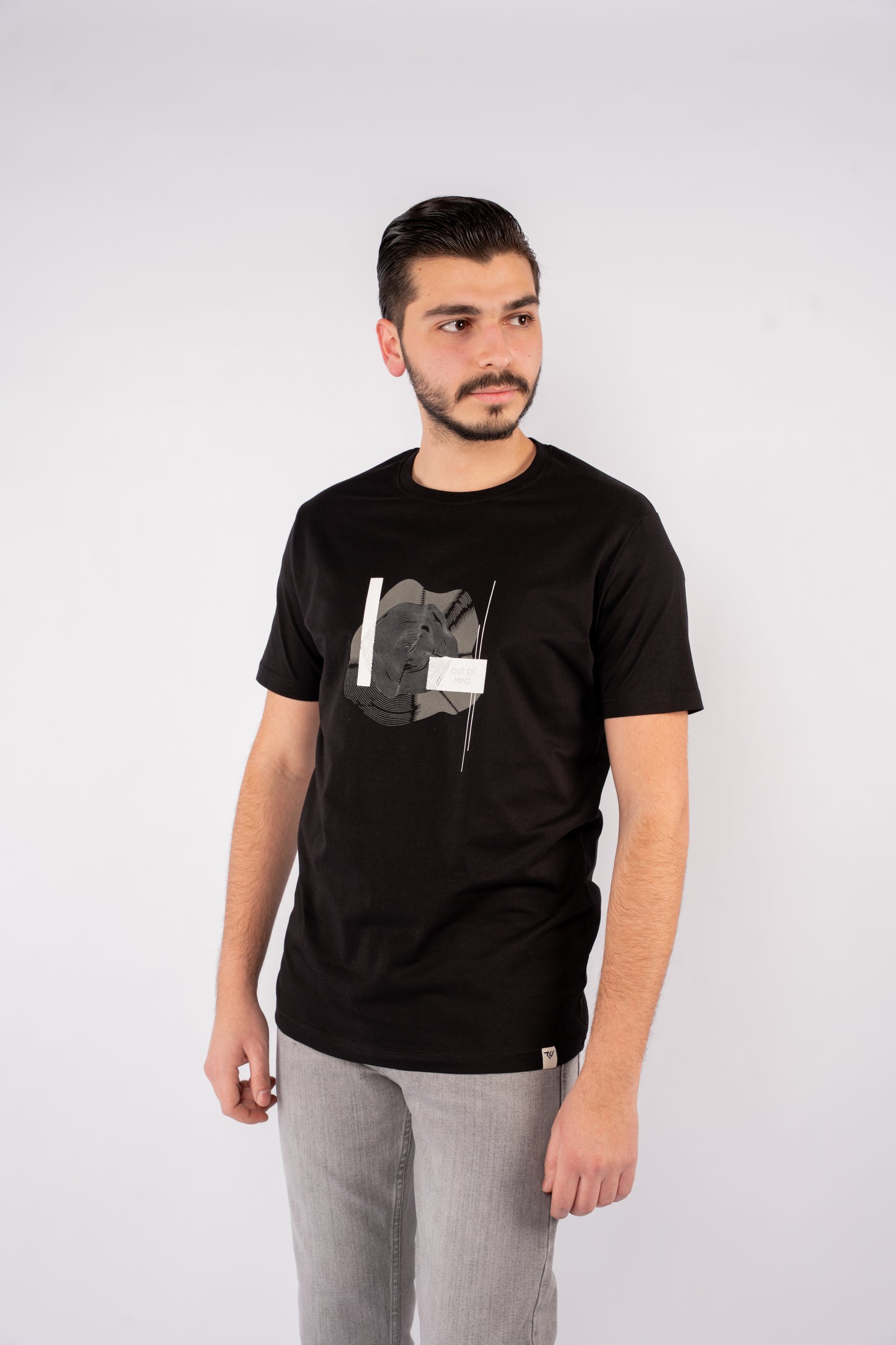 BLACK PATTERNED TSHIRT