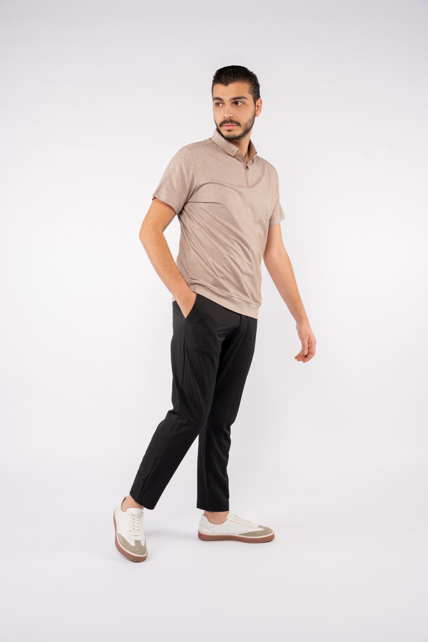 BEIGE ZIPPER BUTTON COLLAR POLO