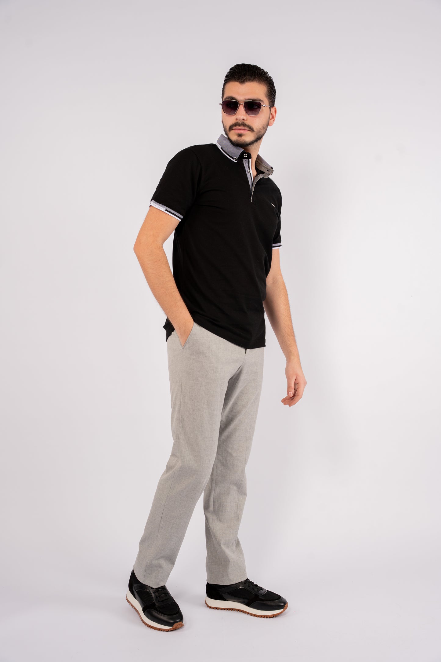 BLACK BUTTON COLLAR POLO