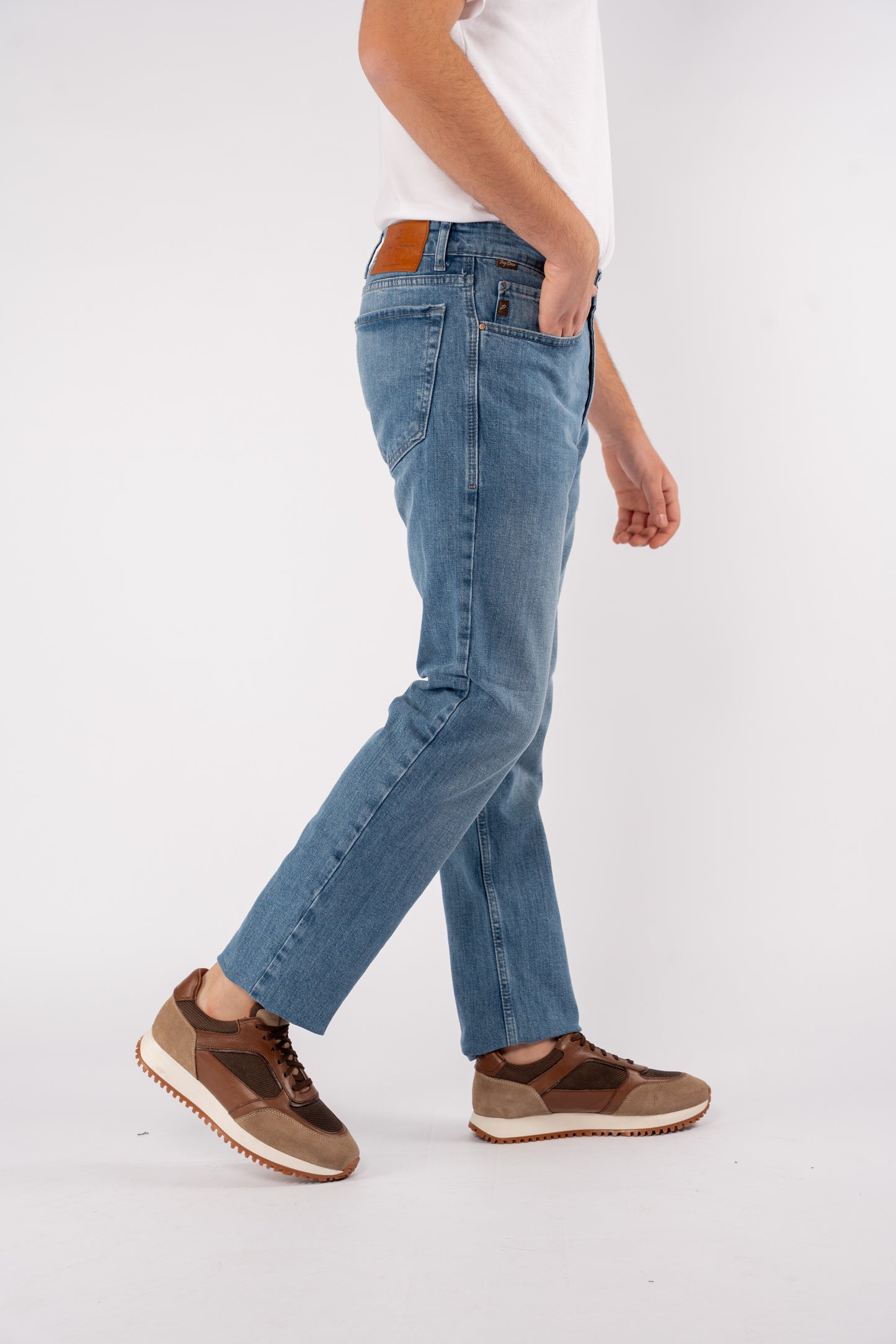 LIGHT BLUE REGULAR FIT DENIM