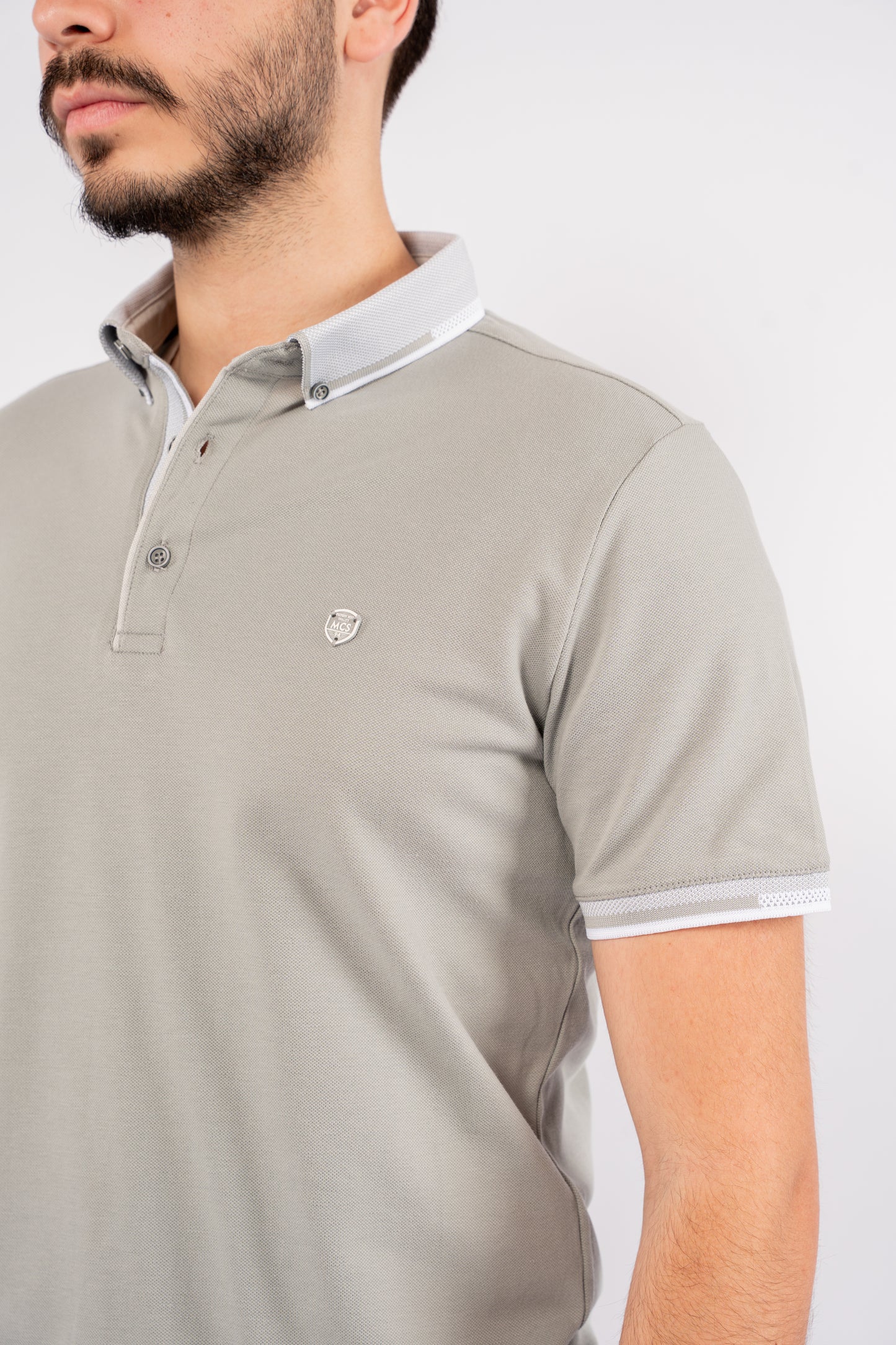 LIGHT GREY BUTTON COLLAR POLO