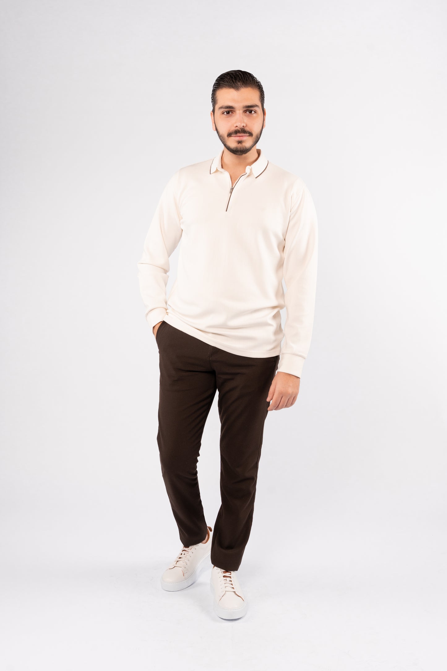 WHITE POLO ZIPPER SWEATER