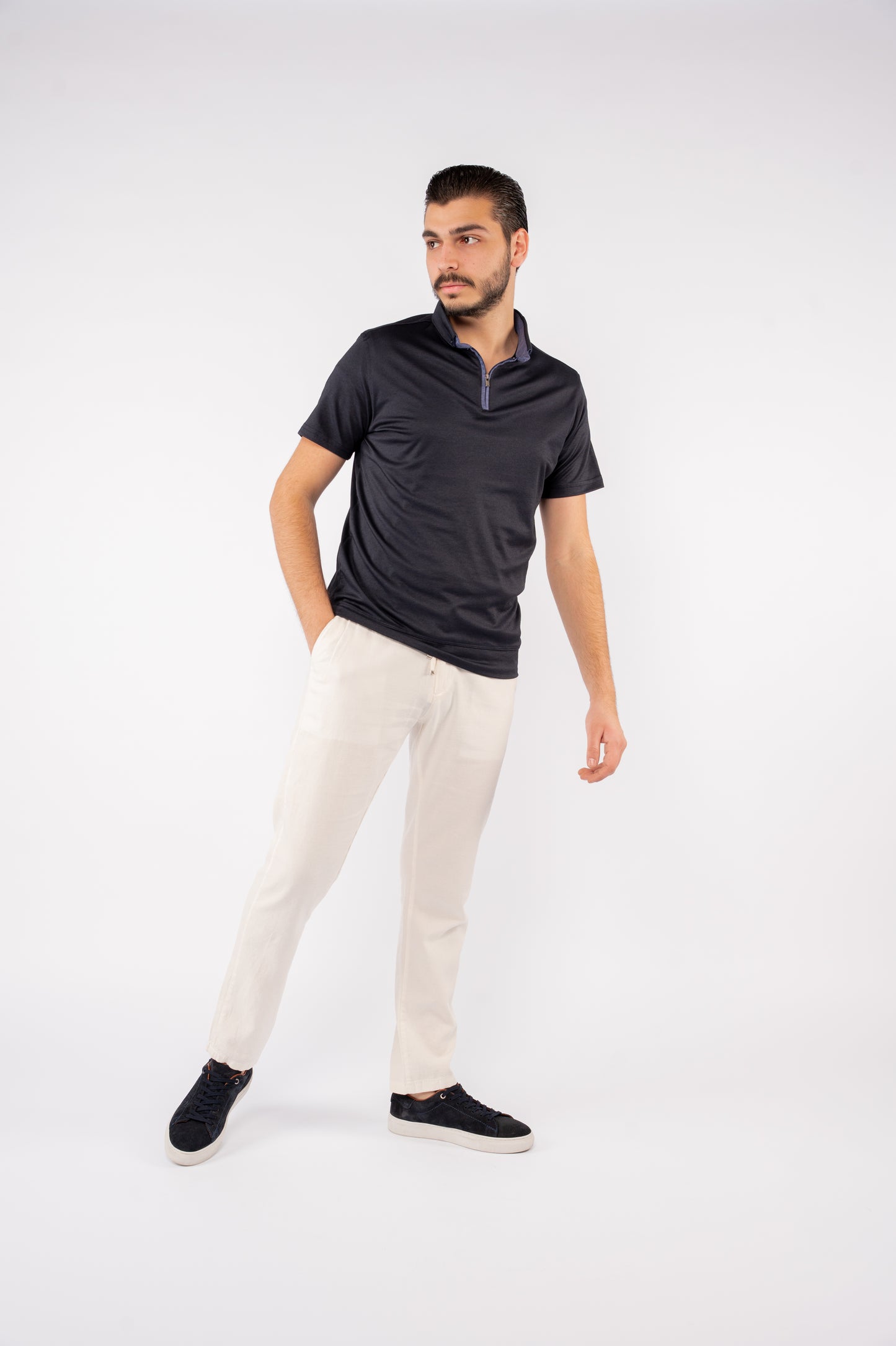 NAVY ZIPPER BUTTON COLLAR POLO