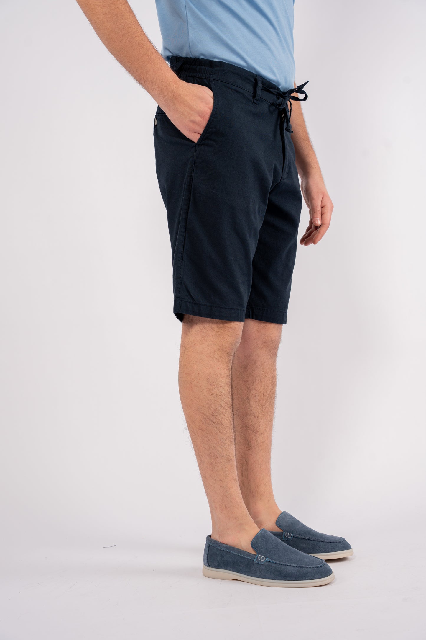 NAVY LINEN SHORT