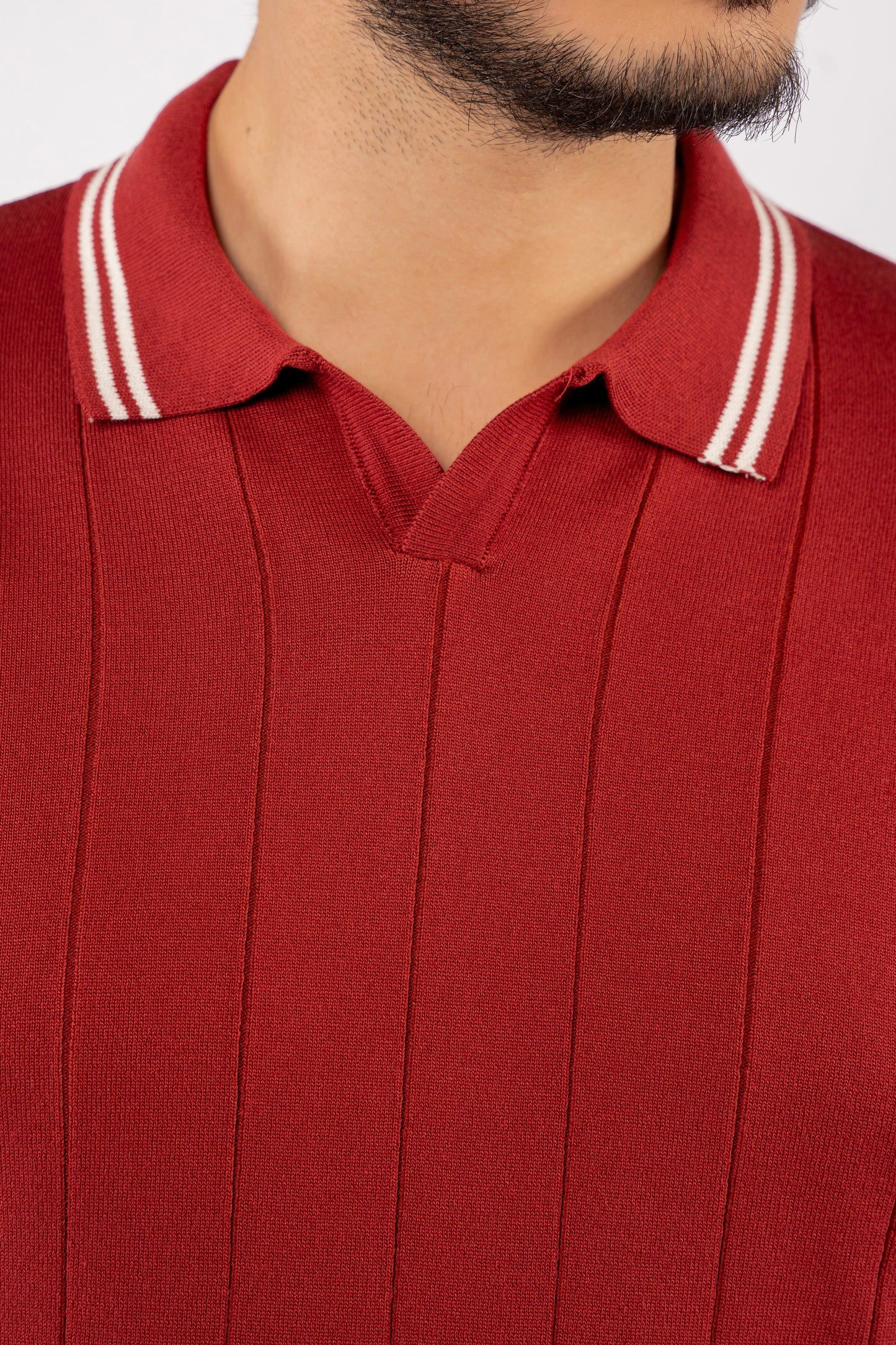 VNECK BURGUNDY POLO