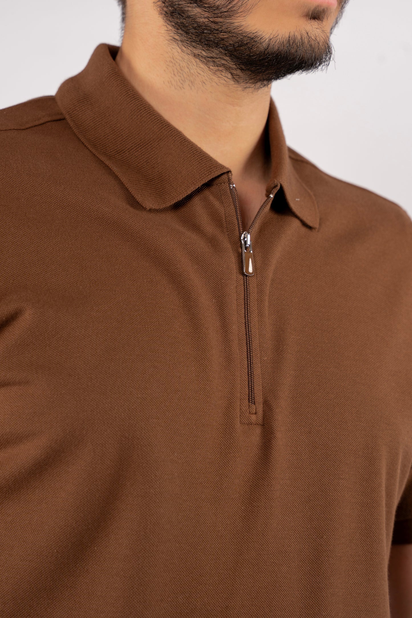MOCHA PIQUET ZIPPER POLO