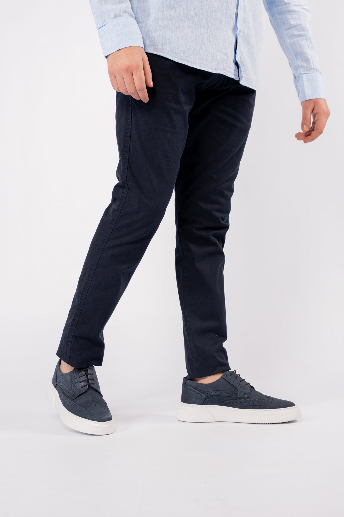 BLUE TIMELESS LINEN SHIRT