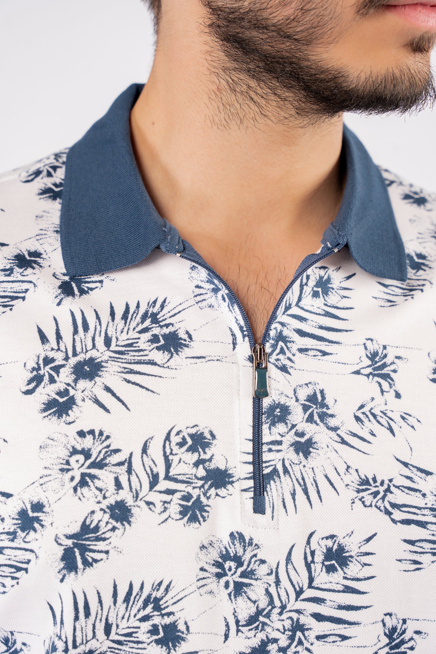 NAVY PATTERNED POLO