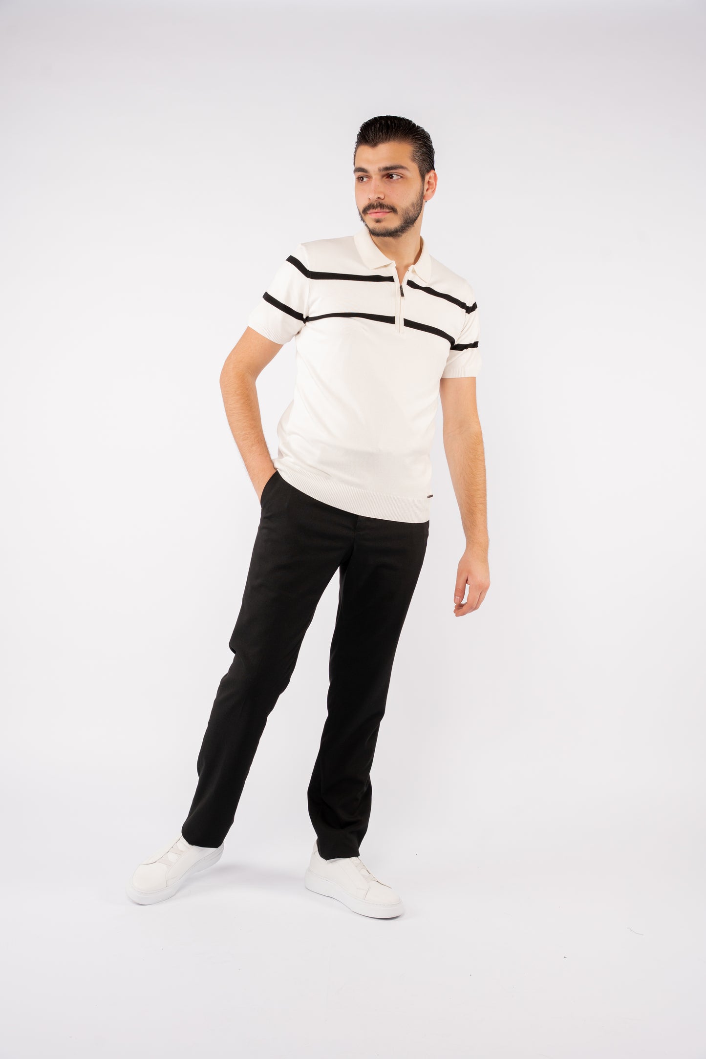 WHITE BLACK LINES ZIPPER POLO