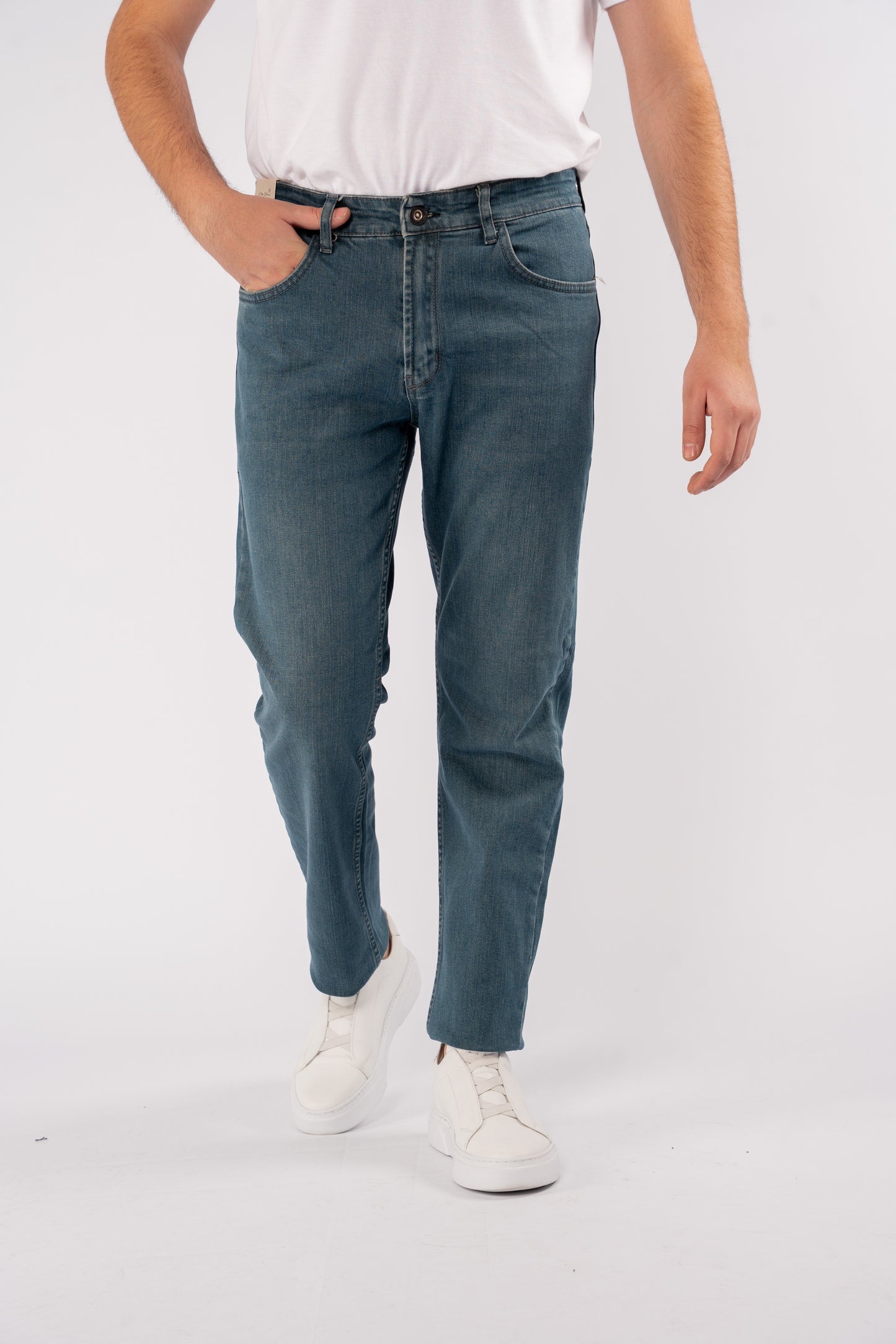 WARM NAVY REGULAR FIT DENIM