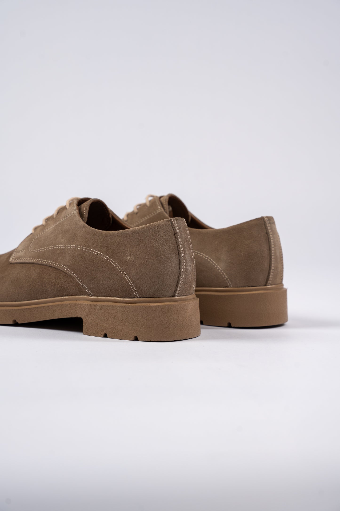 BEIGE DERBY SUEDE SHOE