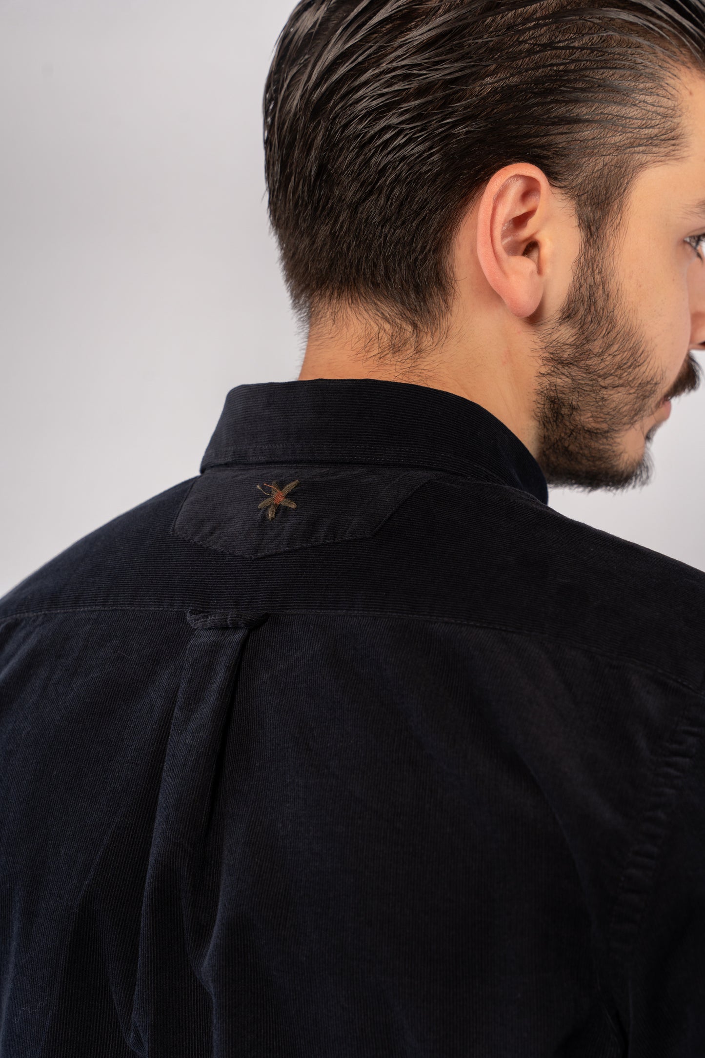 NAVY ELEGANCE VELVET SHIRT