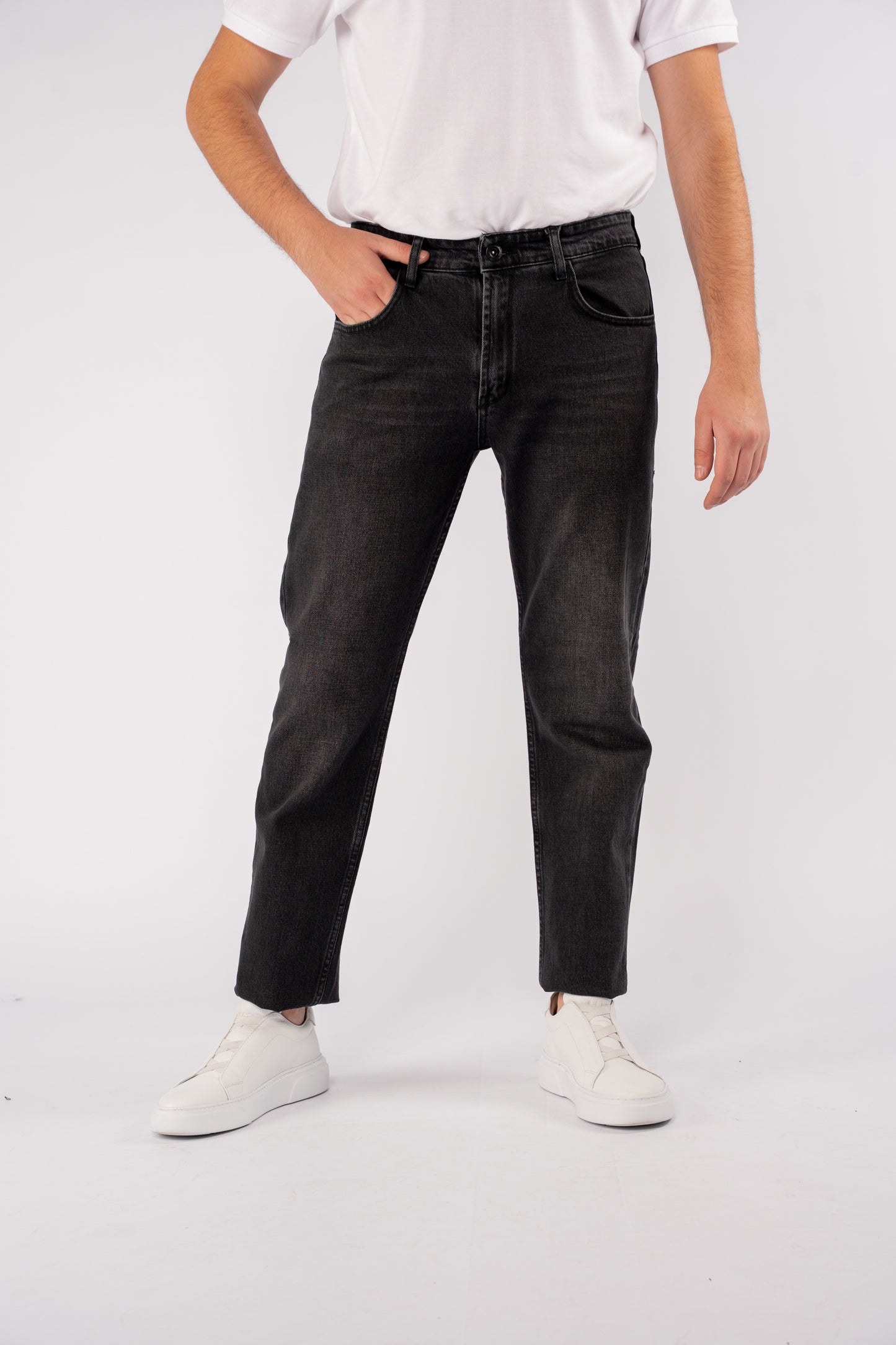DARK GREY REGULAR FIT DENIM