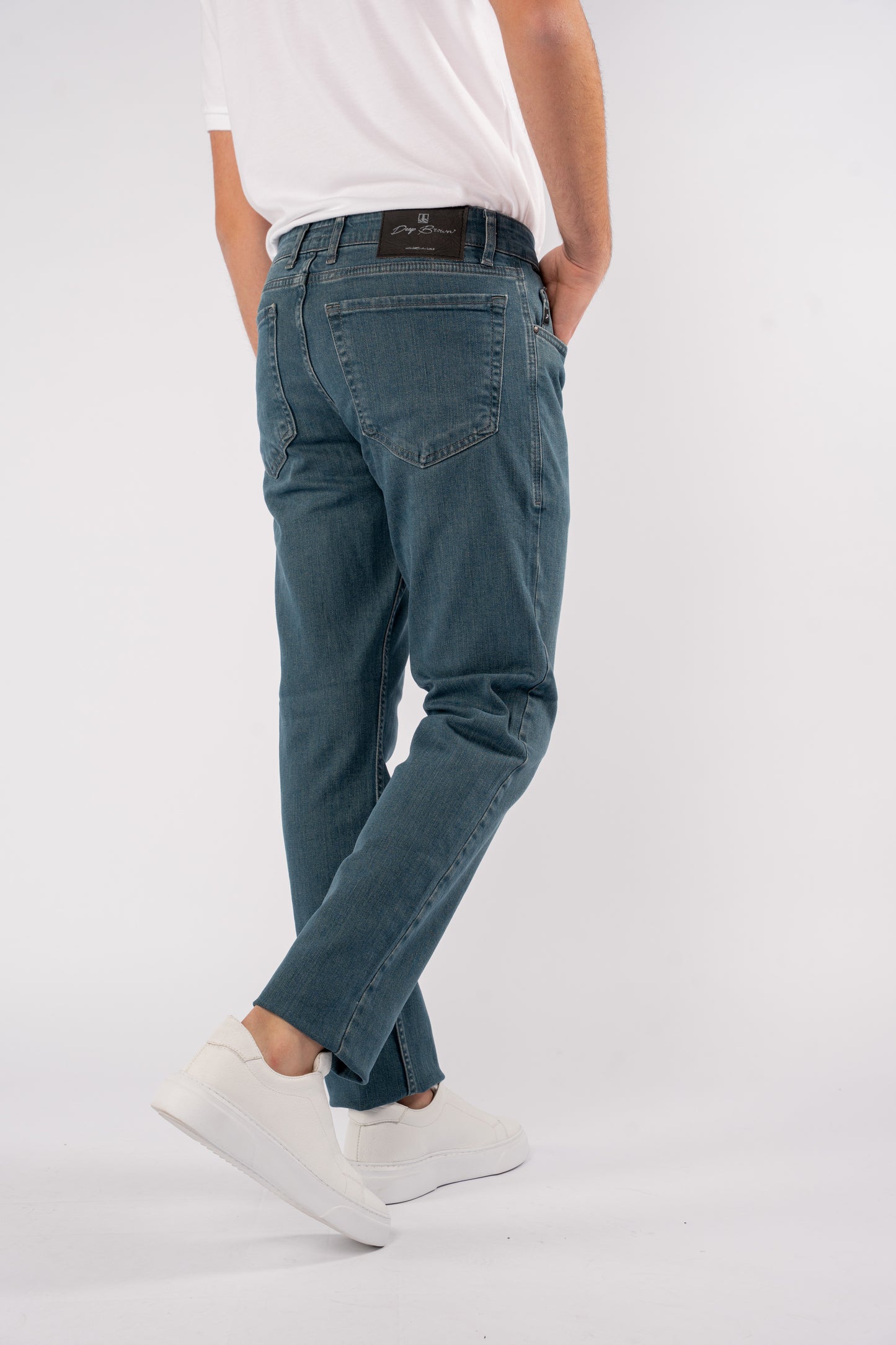 WARM NAVY REGULAR FIT DENIM