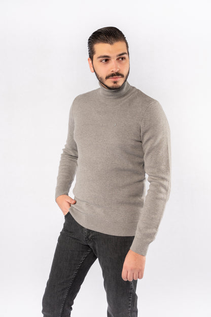GREY TURTLENECK SWEATER