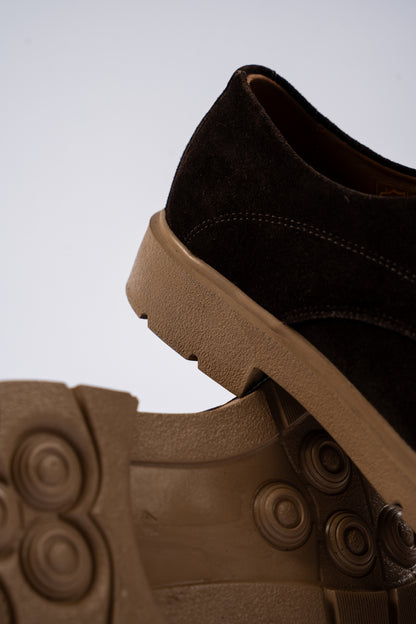 BROWN DERBY SUEDE SHOE