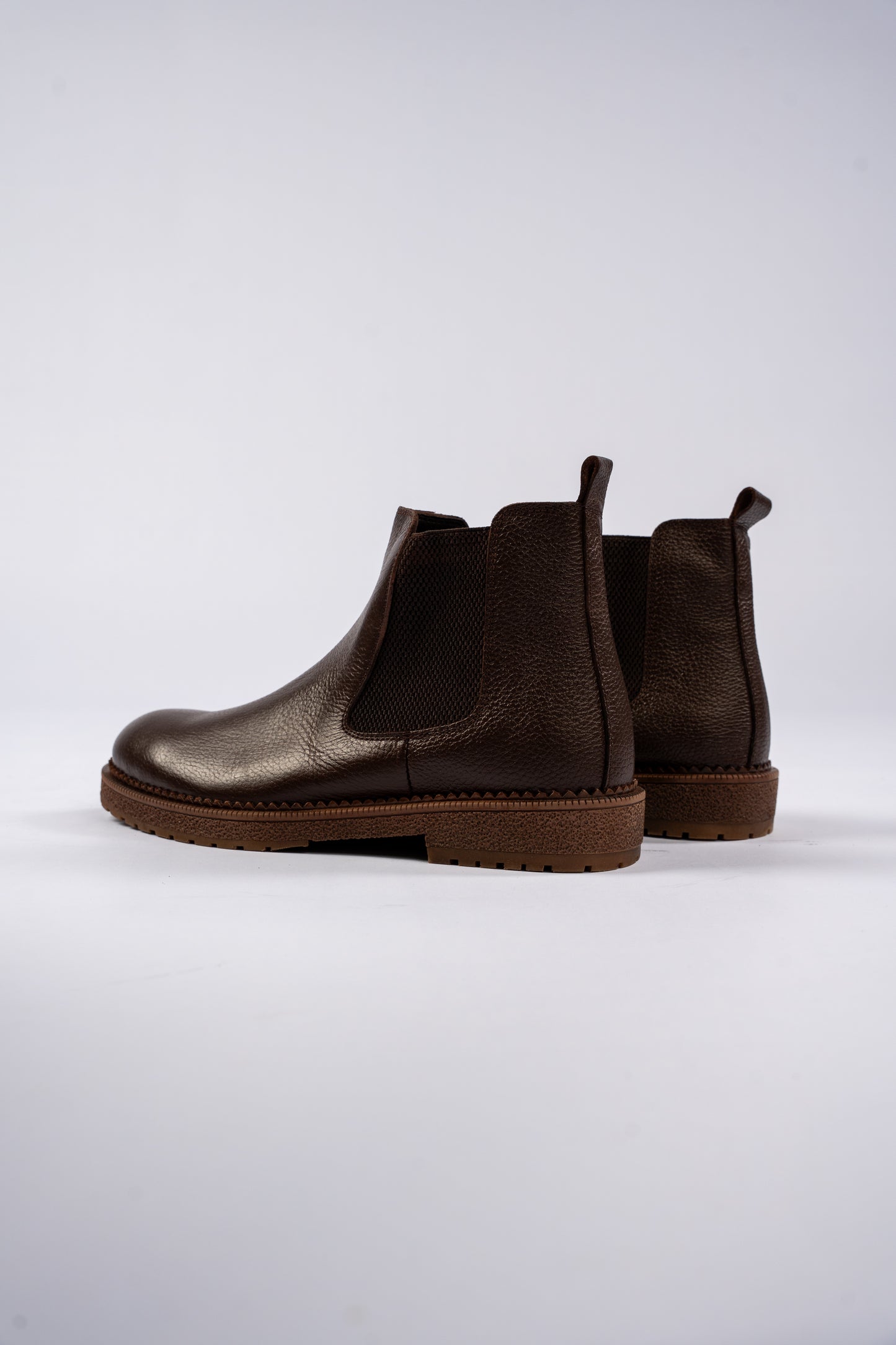 BROWN CHELSEA BOOTS
