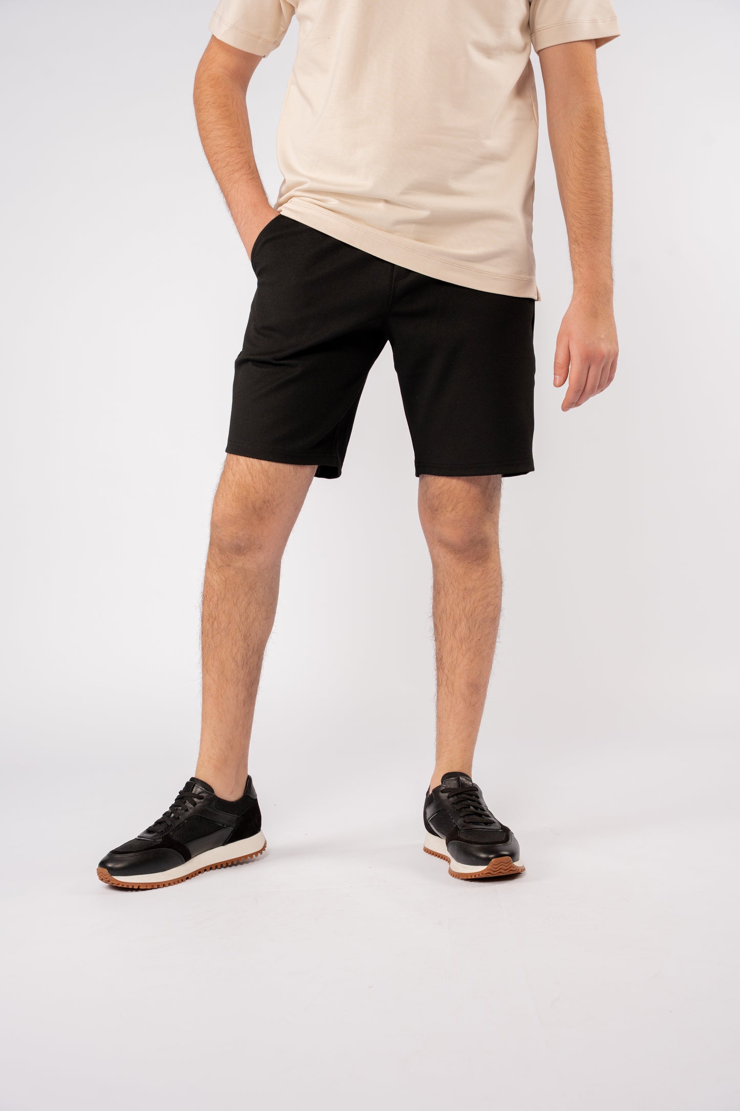 BLACK PIQUET COTTON SHORT
