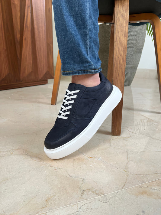 NAVY HIGH SOLE SNEAKER