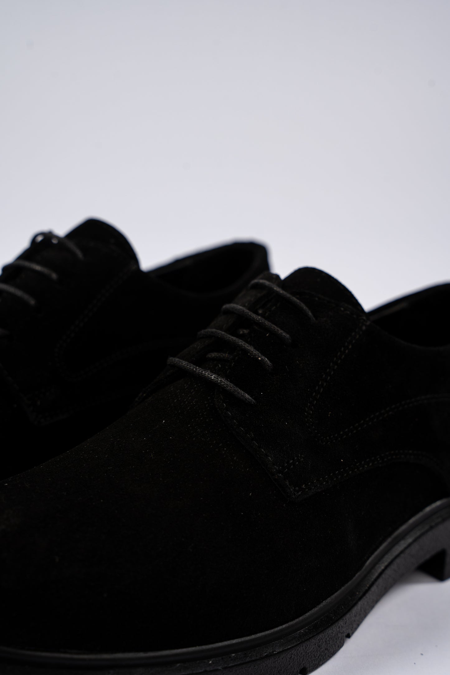 BLACK DERBY SUEDE SHOE
