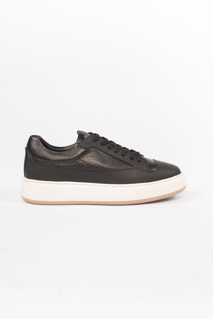 DUALTONE BLACK SNEAKER
