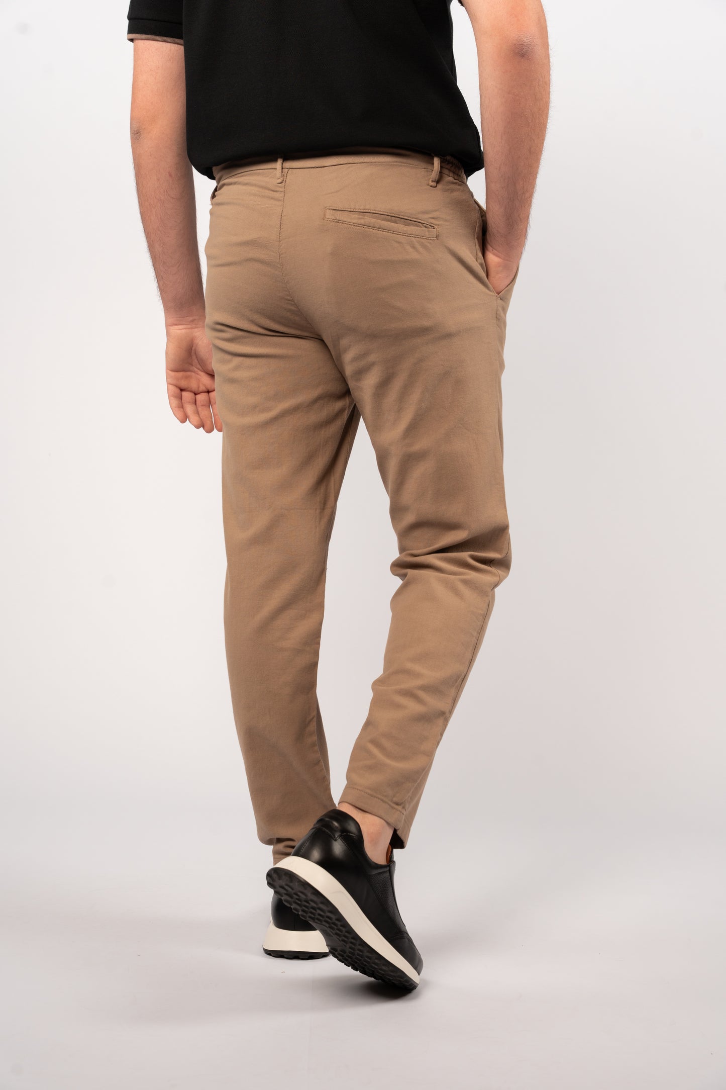 DARK BEIGE RELAXED TROUSERS