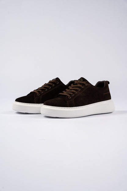 BROWN SUEDE SNEAKER