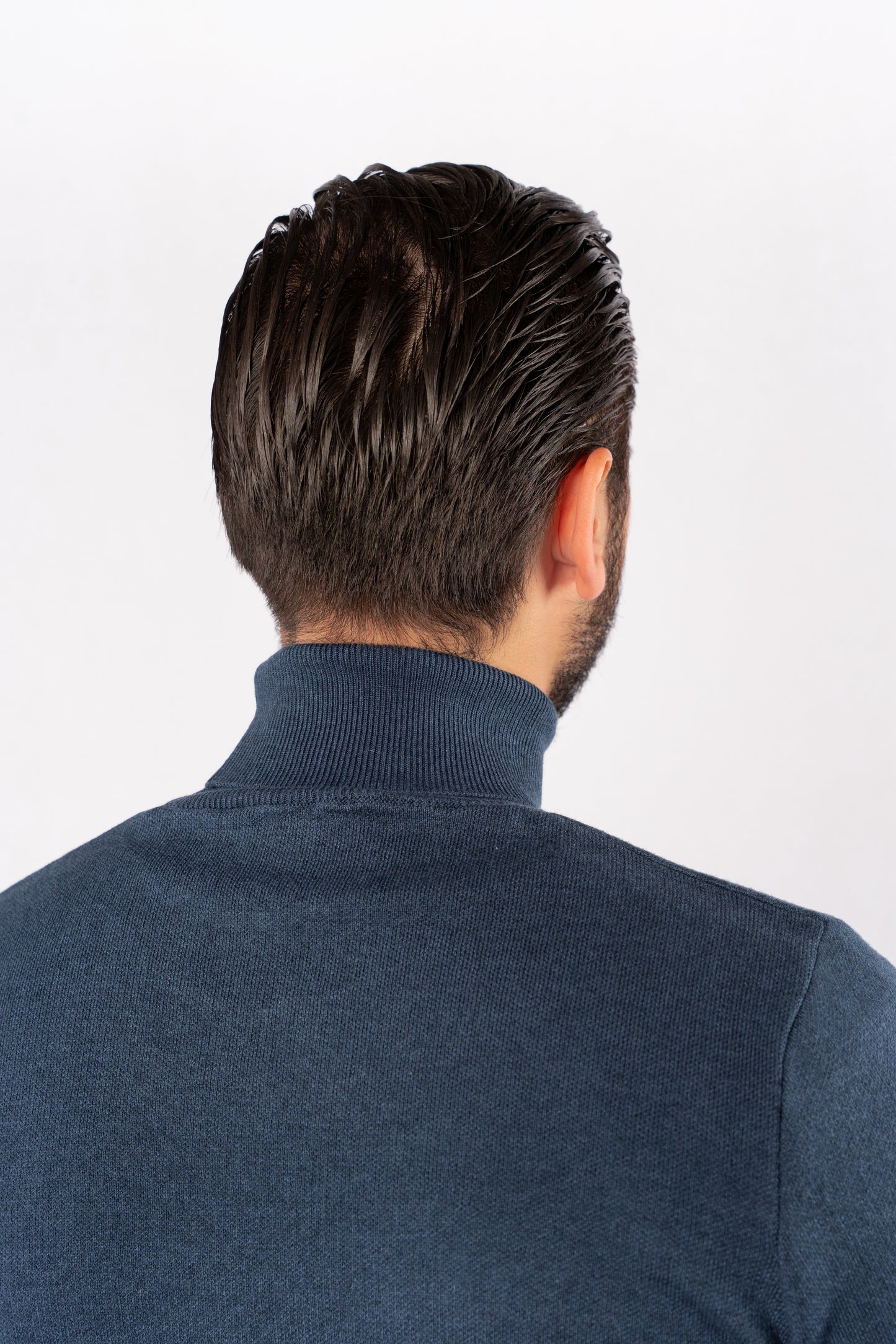INDEGO TURTLENECK SWEATER