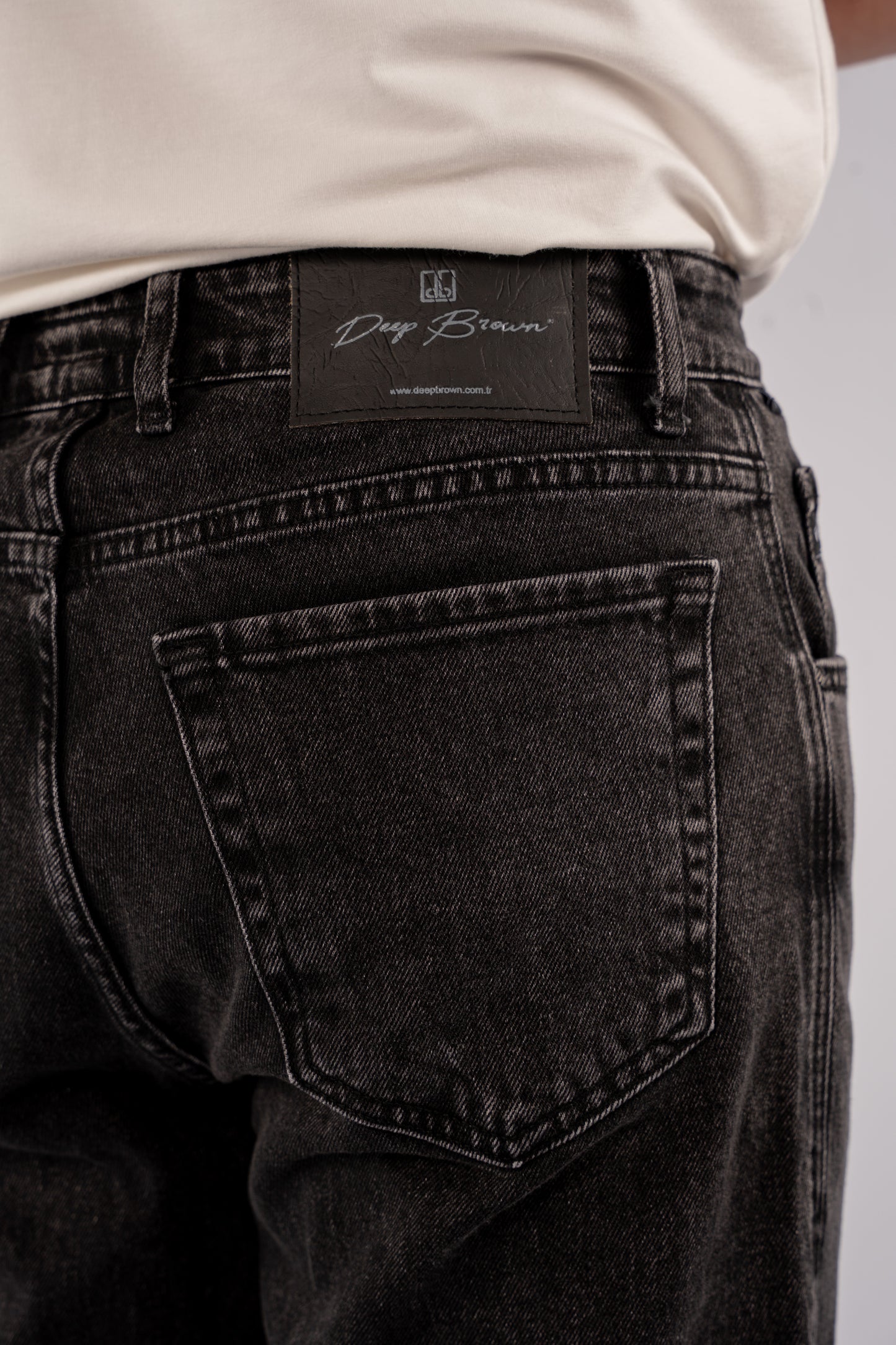 DARK GREY BOYFRIEND DENIM