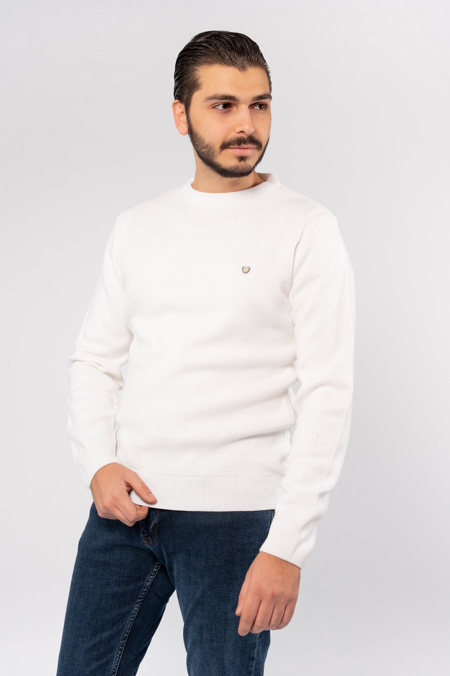 WHITE ROUND NECK PIQUET SWEATER