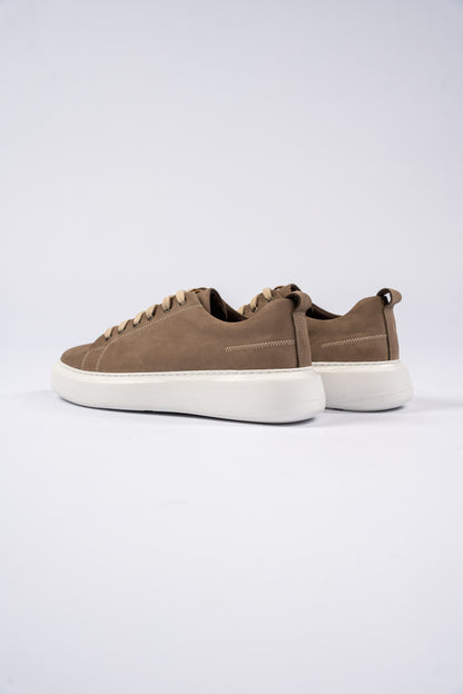 BEIGE NUBUCK SNEAKER