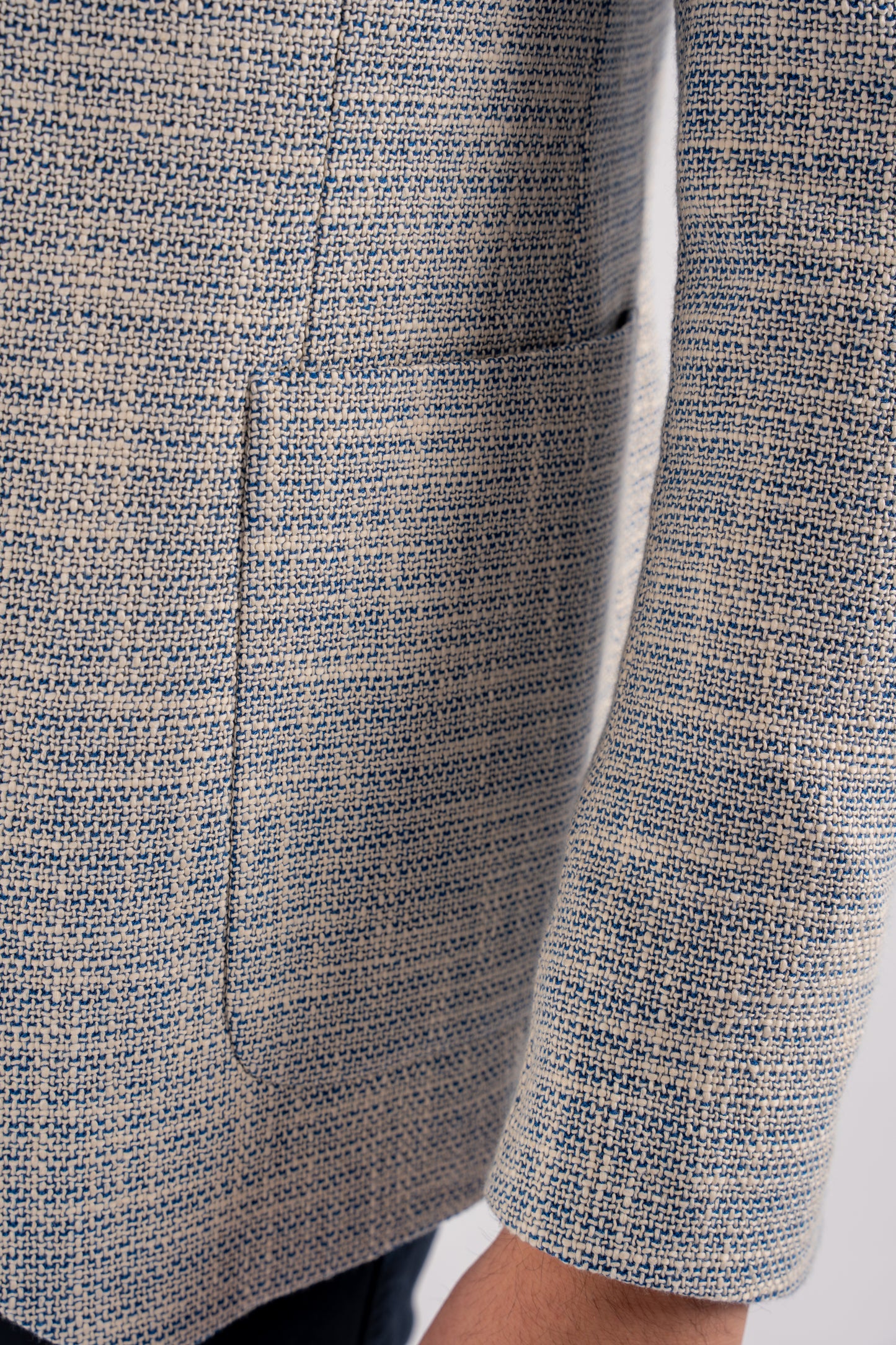 BLUE LINEN BLAZER