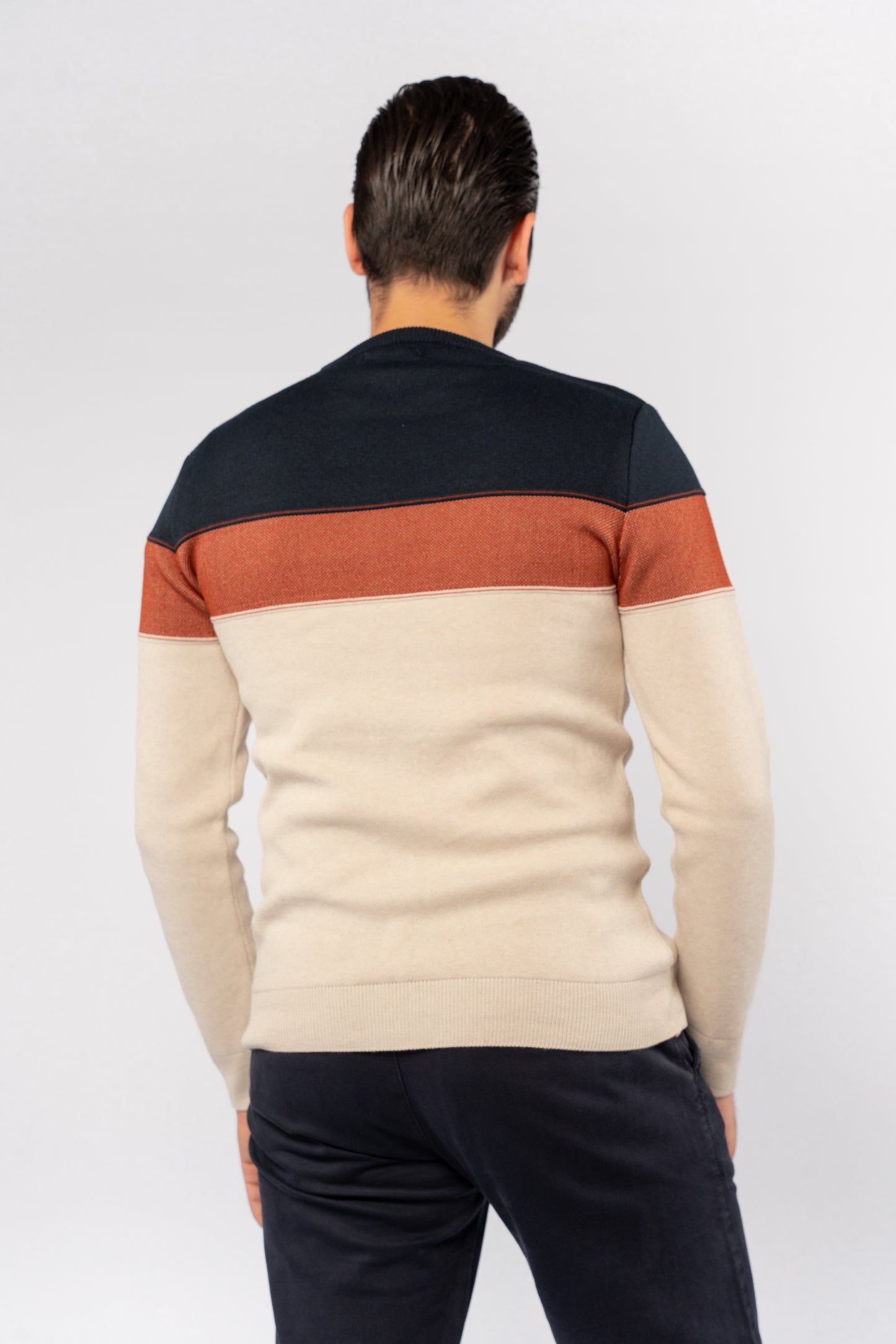 BEIGE TRIO COLOR SWEATER