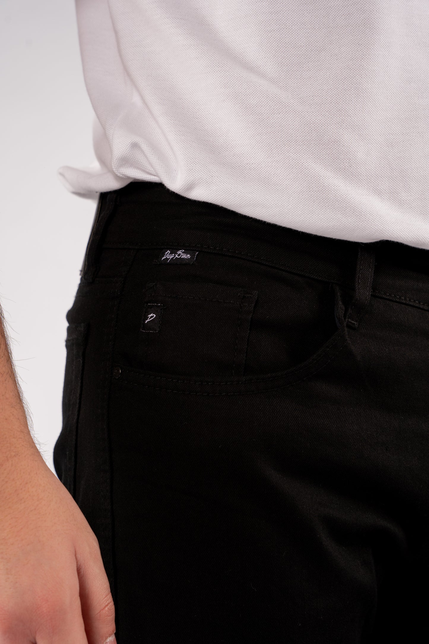 BLACK REGULAR FIT DENIM