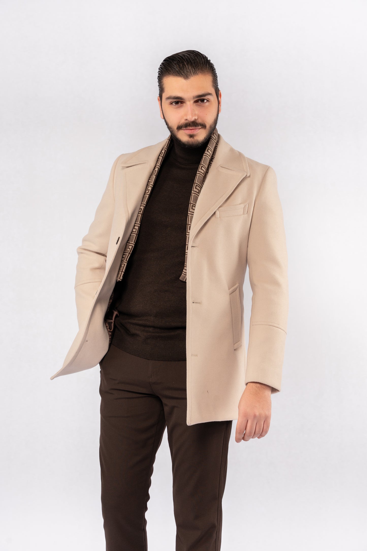 BEIGE ELEGANCE WOOL COAT