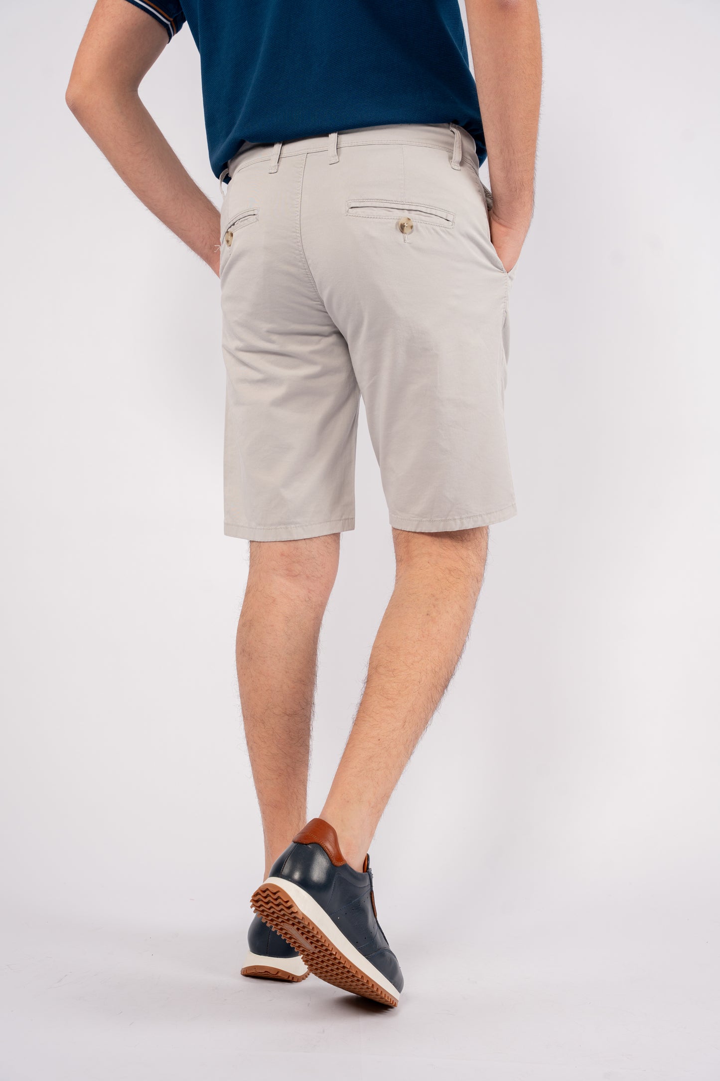 GREY CHINO SHORT