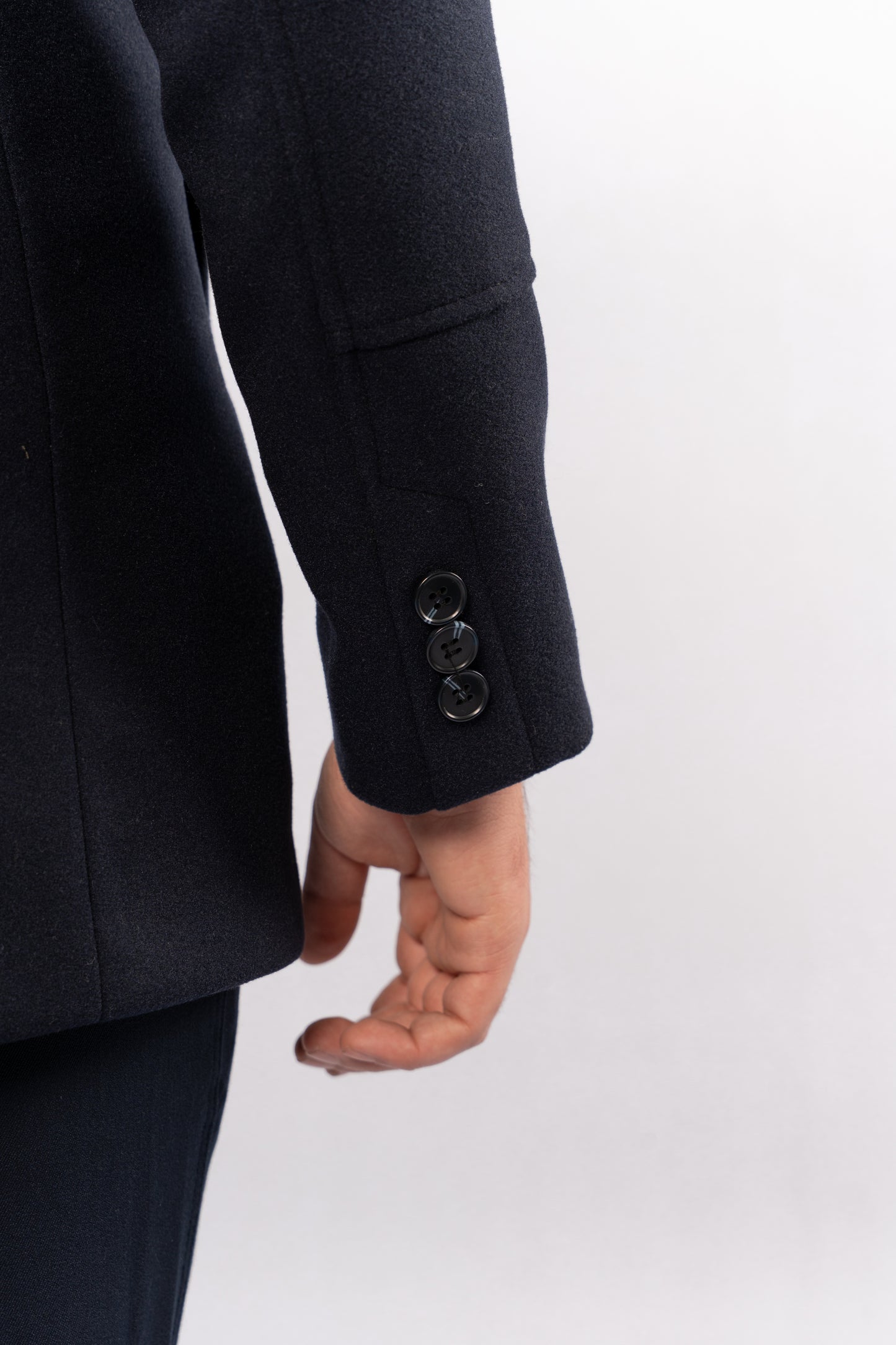 NAVY ELEGANCE WOOL COAT