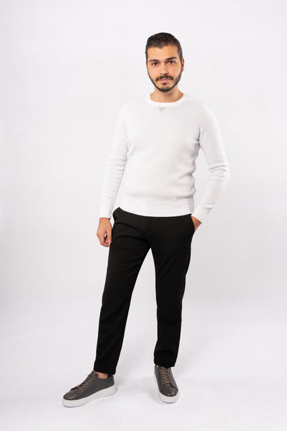 WHITE CASUAL SWEATER