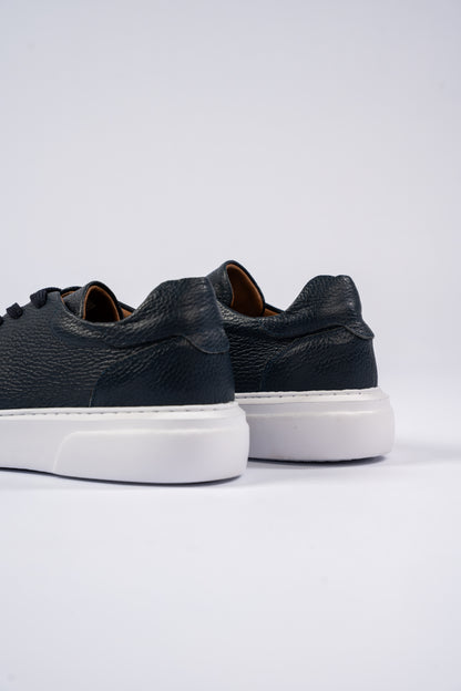 NAVY LEATHER SNEAKER